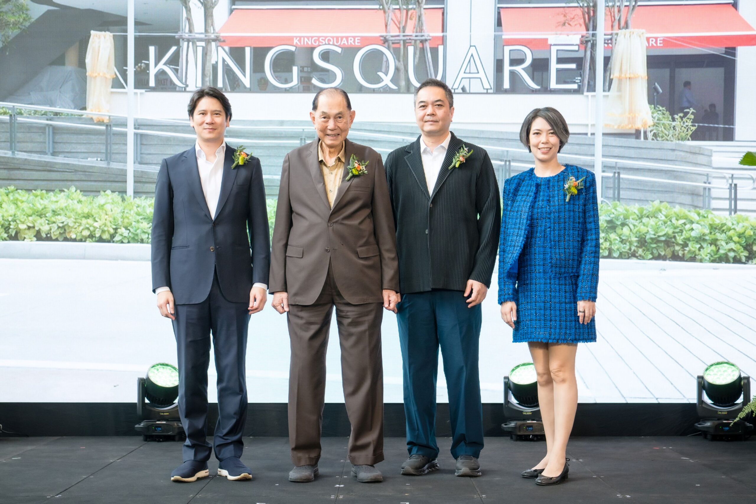 เครือสหพัฒน์ ต่อจิ๊กซอว์สำคัญให้ Mixed-Use KINGSQUAREv เปิด “KINGSQUARE COMMUNITY MALL” เติมเต็มไลฟ์สไตล์คนเมือง
ครั้งแรกของพรีเมียมคอมมูนิตี้มอลล์ บนถนนพระราม 3